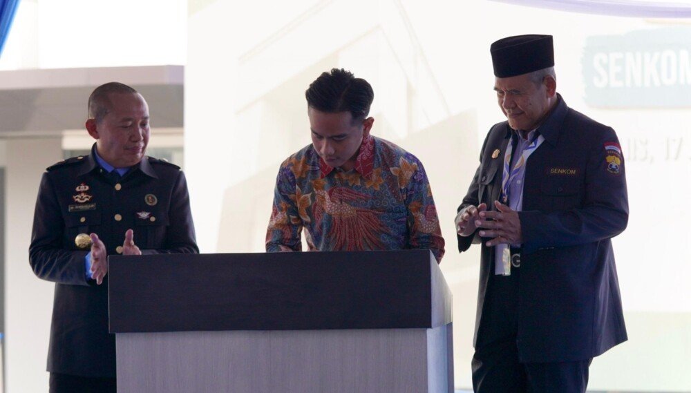 Wapres Gibran Resmikan Kantor Pusat Senkom Mitra Polri, LDII: Momentum Penguatan Sinergi
