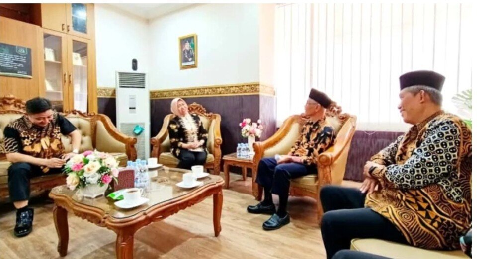 Ponpes Wali Barokah dan LDII Kota Kediri Audiensi dengan Kejari Bahas Program Jaksa Masuk Pesantren